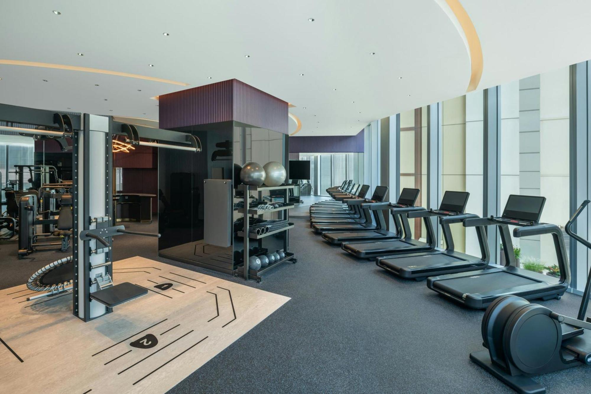 W Macau - Studio City 外观 照片 The gym at The Hari