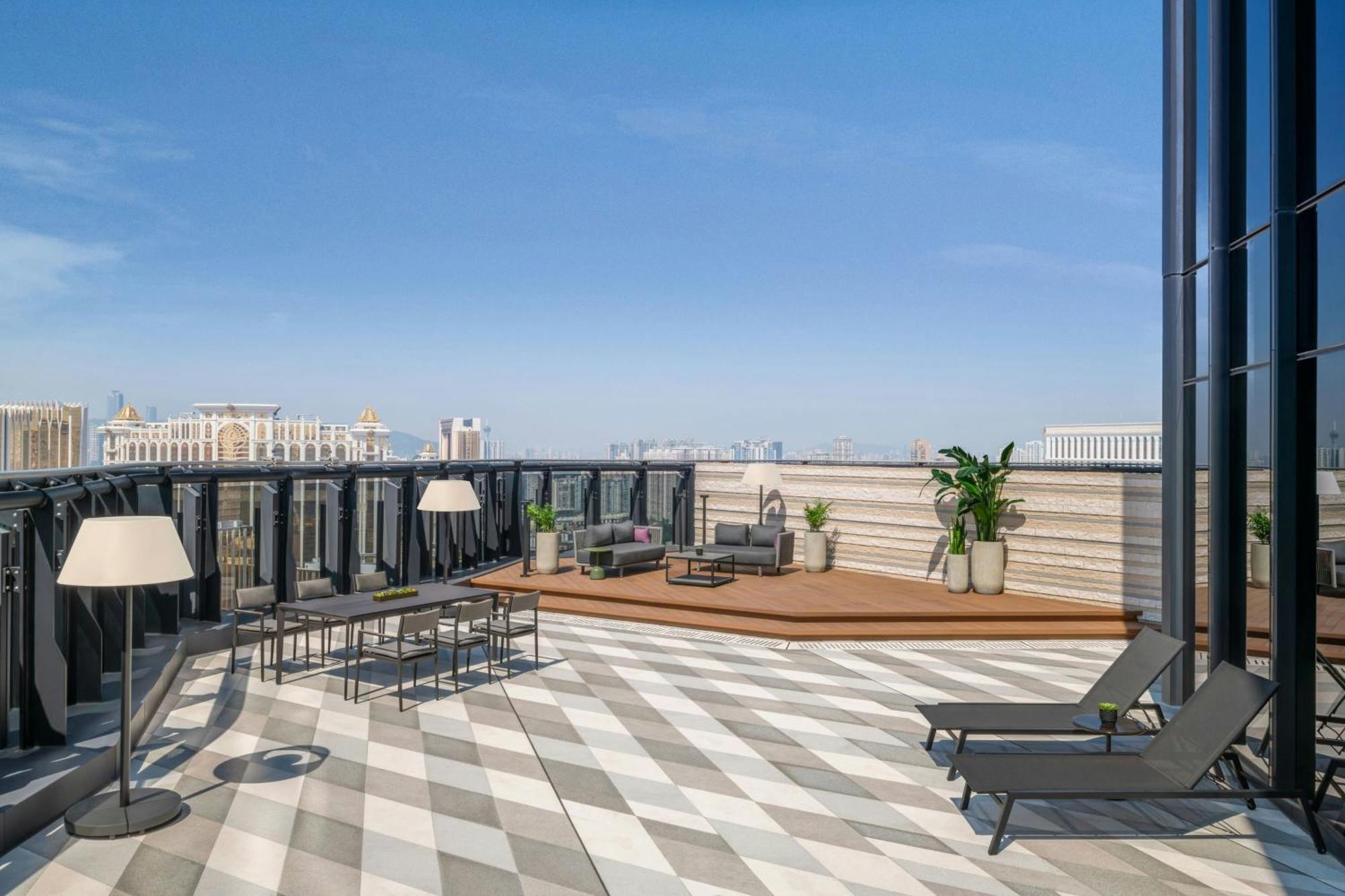 W Macau - Studio City 外观 照片 The rooftop terrace